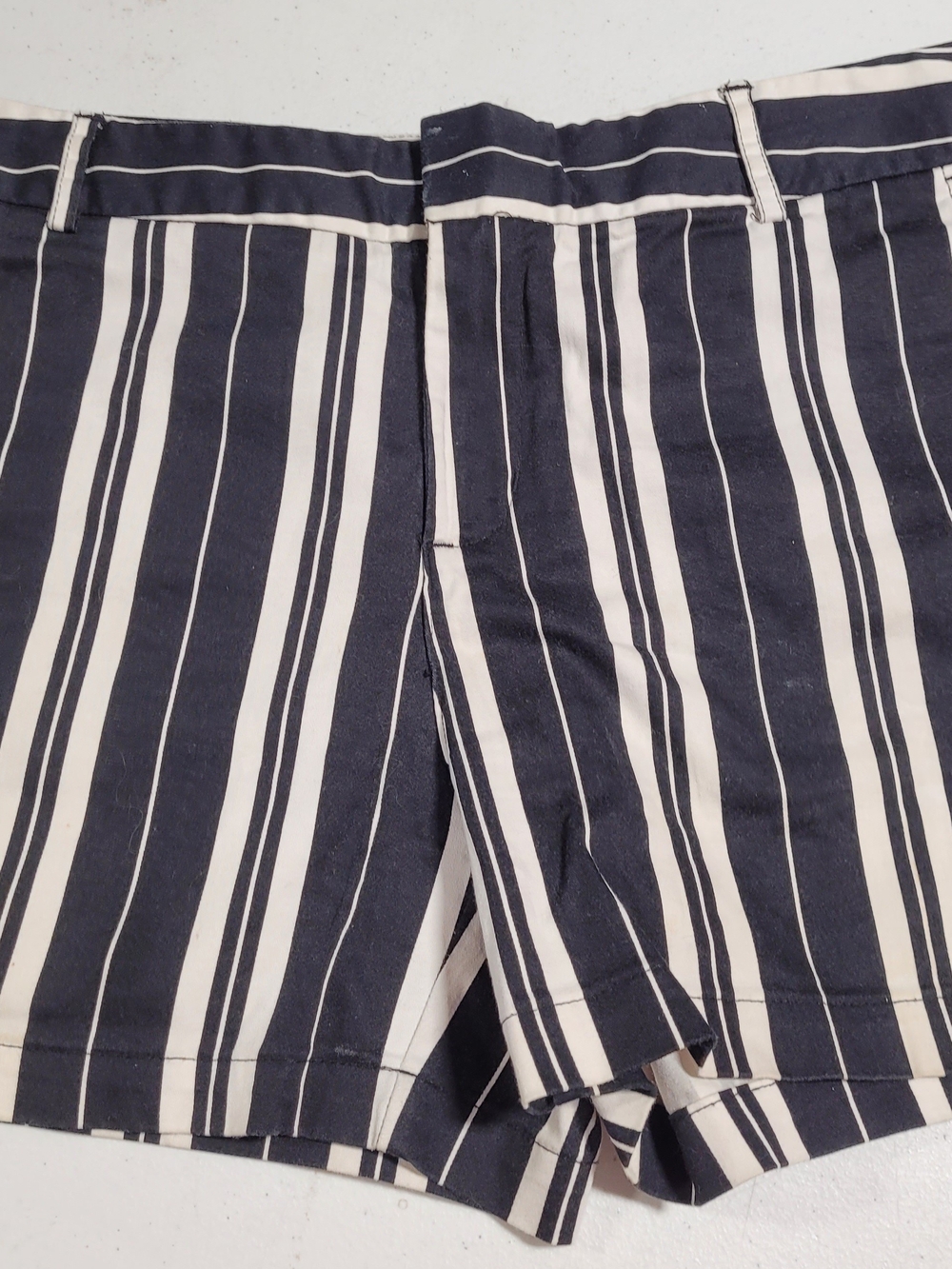 Jones New York Navy and White Vertical Stripe Flat-Front Shorts - Picture 1 of 3